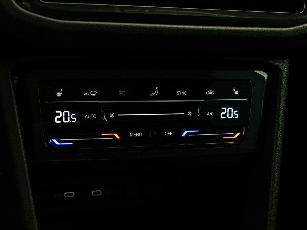 Volkswagen Tiguan б/у, 2021, Роботизированная. Фото: #12