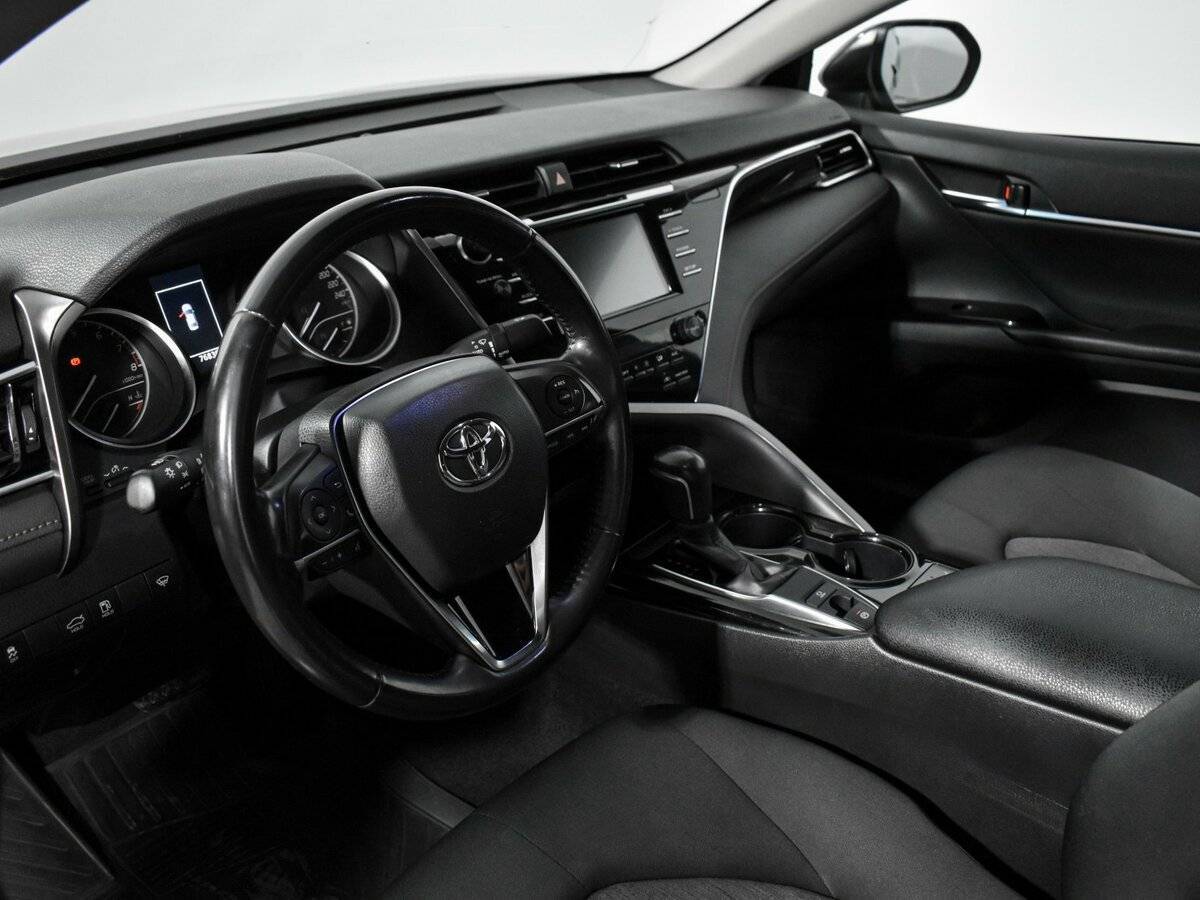 Toyota Camry б/у, 2019, Автоматическая. Фото: #6