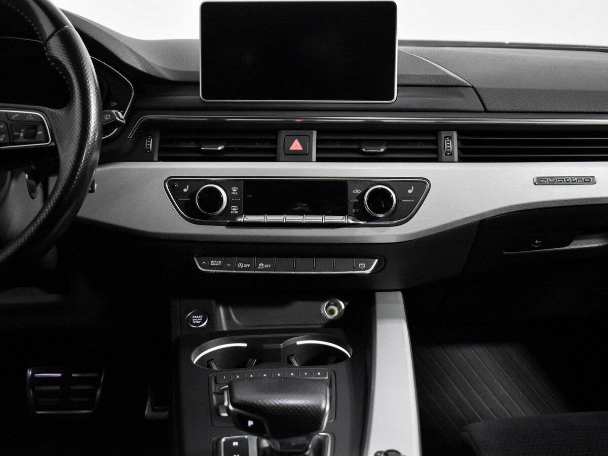 Audi A4 б/у, 2016, Роботизированная. Фото: #13