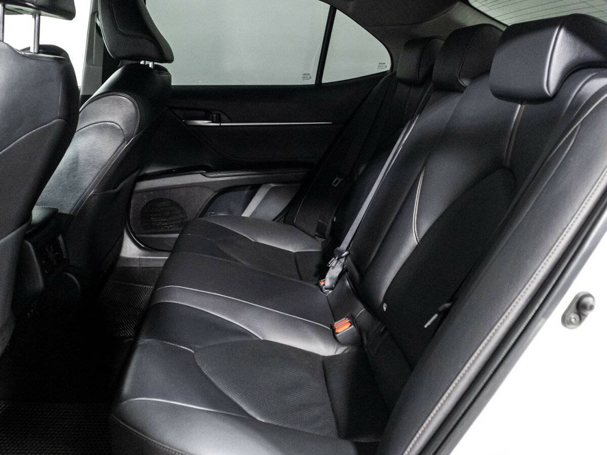 Toyota Camry б/у, 2020, Автоматическая. Фото: #9