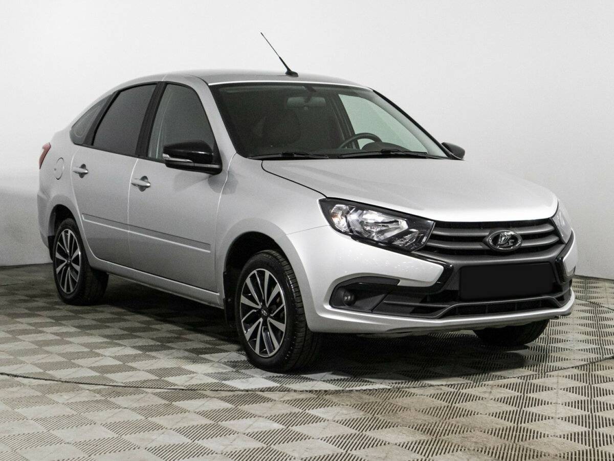 Лада (ВАЗ) Гранта б/у, 2024, Механическая. Фото: #2