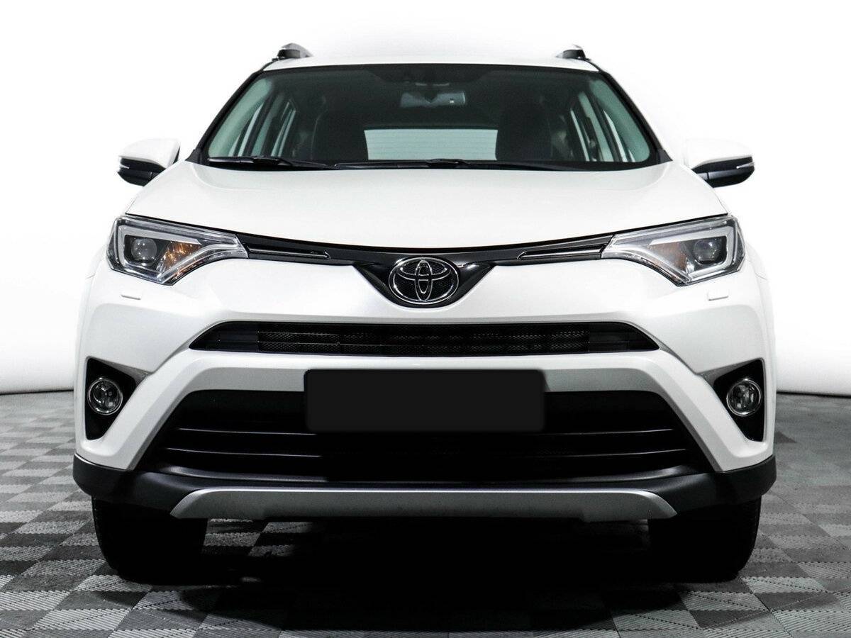 Toyota RAV4 б/у, 2017, Автоматическая. Фото: #1