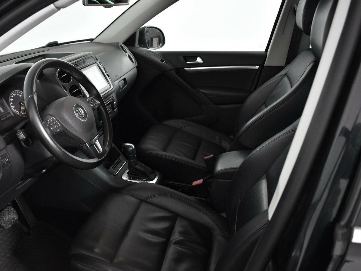 Volkswagen Tiguan б/у, 2012, Автоматическая. Фото: #8