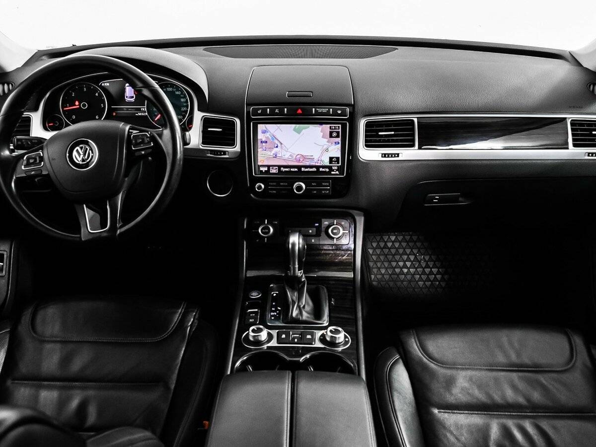 Volkswagen Touareg б/у, 2014, Автоматическая. Фото: #10