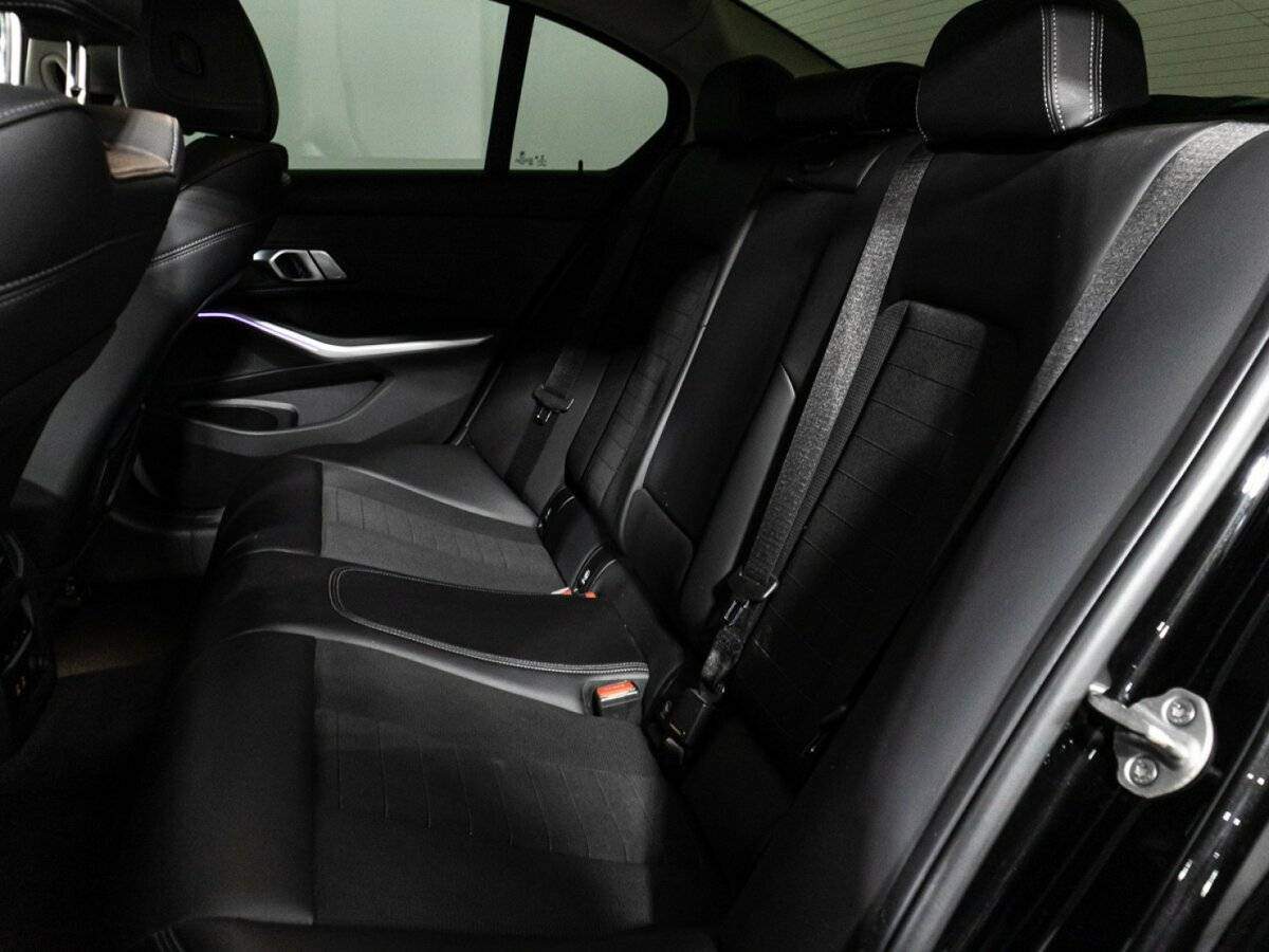 BMW 3 серии б/у, 2019, Автоматическая. Фото: #9