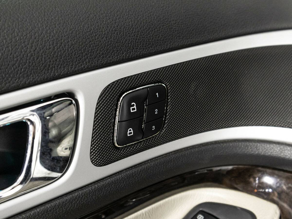 Ford Explorer б/у, 2012, Автоматическая. Фото: #15