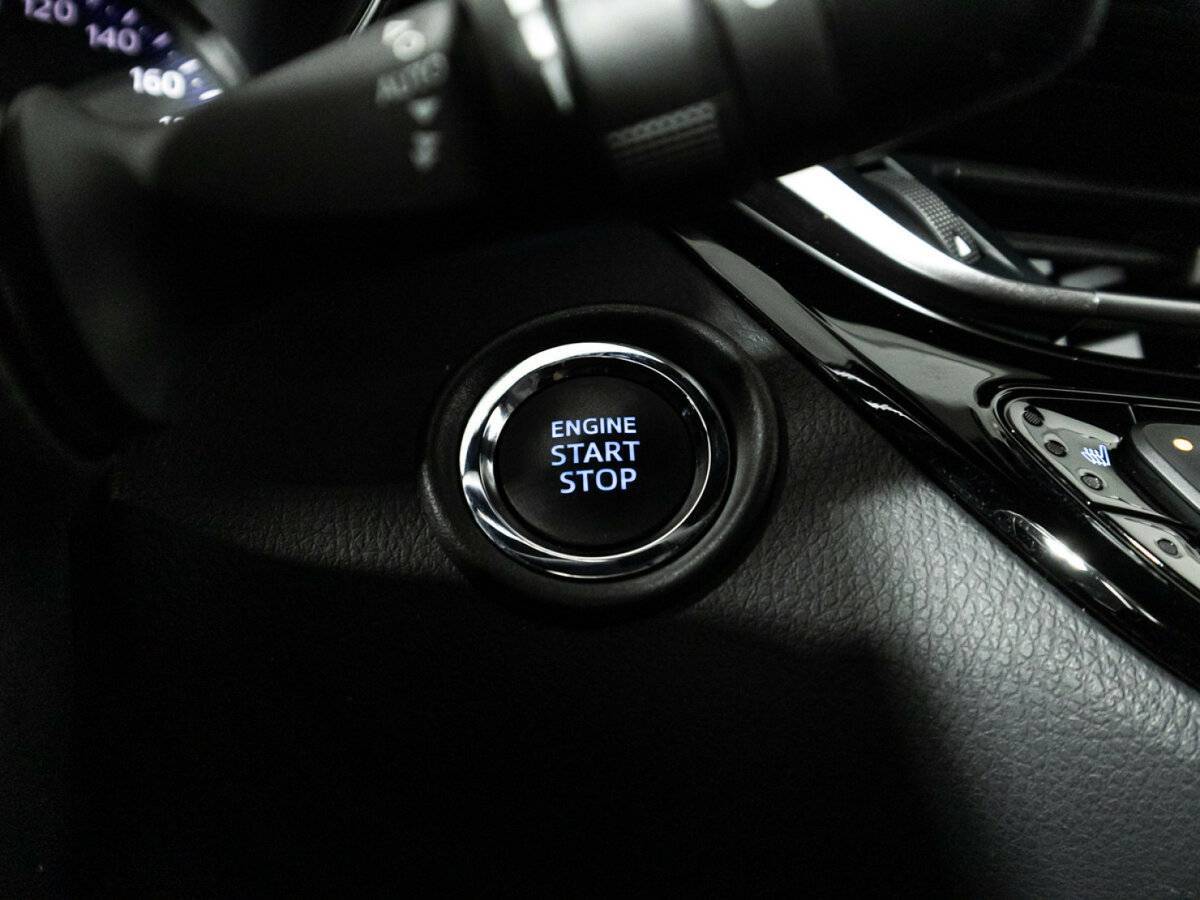 Toyota C-HR б/у, 2020, Вариатор. Фото: #17