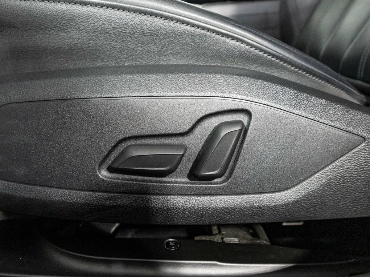 Audi A4 б/у, 2020, Роботизированная. Фото: #16