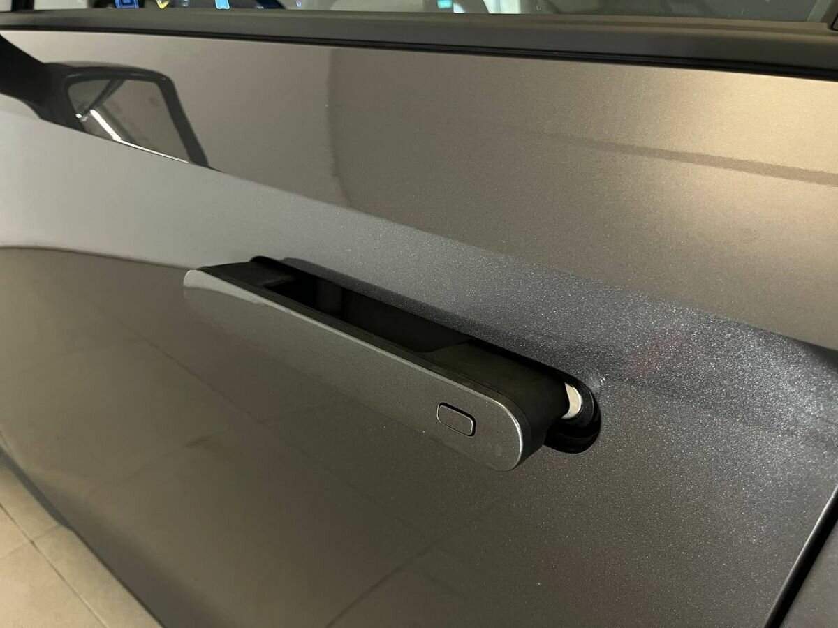 Changan UNI-V б/у, 2023, Роботизированная. Фото: #23