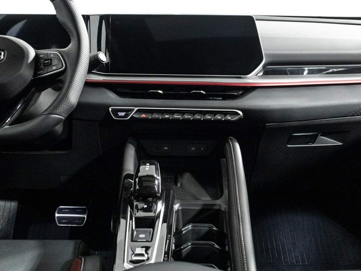 Джили Кулрэй б/у, 2023, Роботизированная. Фото: #13