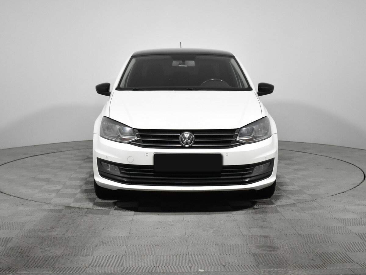 Volkswagen Polo б/у, 2019, Автоматическая. Фото: #1