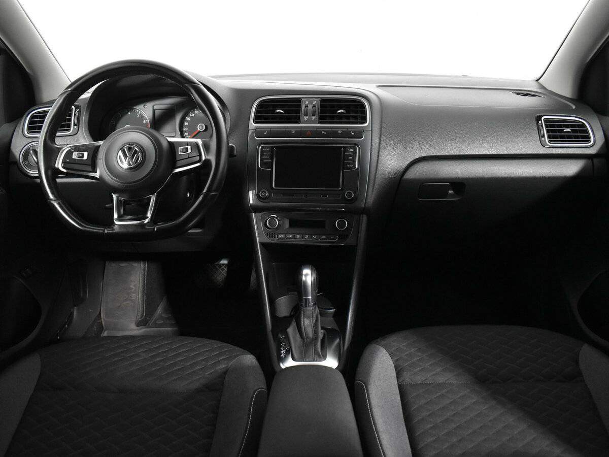 Volkswagen Polo б/у, 2019, Автоматическая. Фото: #10