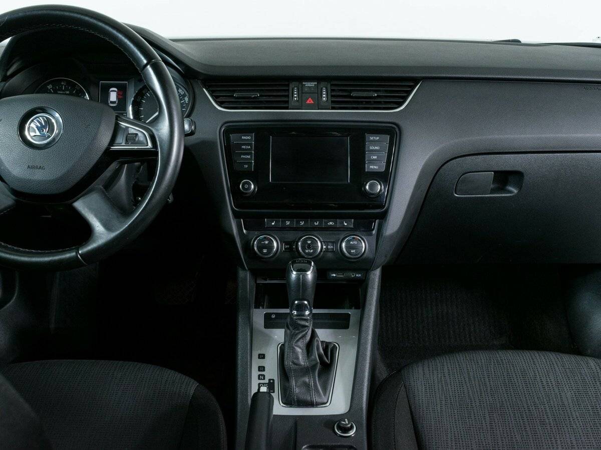 Skoda Octavia б/у, 2015, Роботизированная. Фото: #11