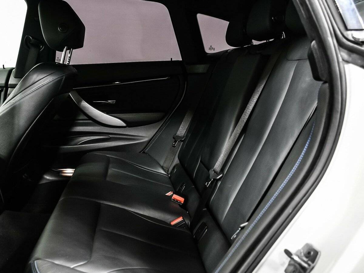 BMW 3 серии б/у, 2018, Автоматическая. Фото: #10