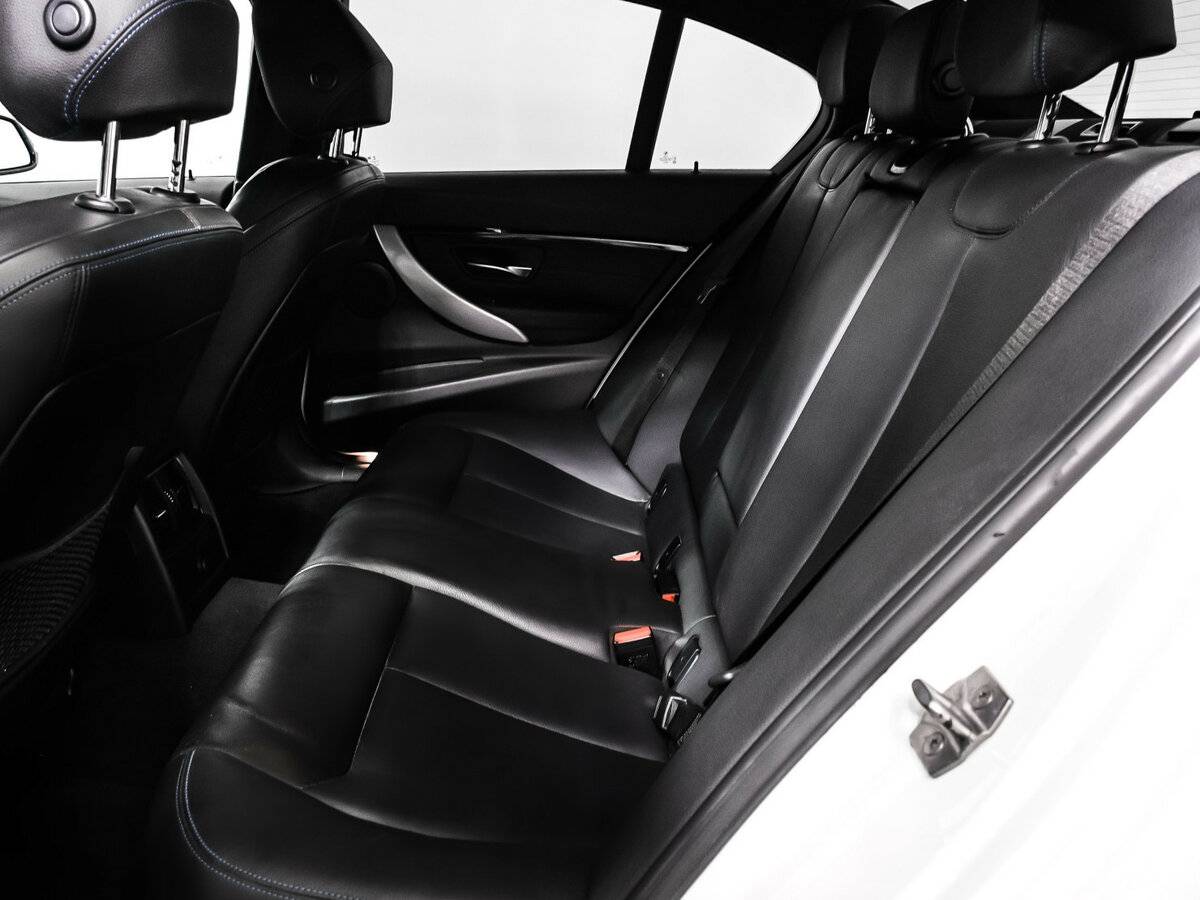 BMW 3 серии б/у, 2018, Автоматическая. Фото: #12