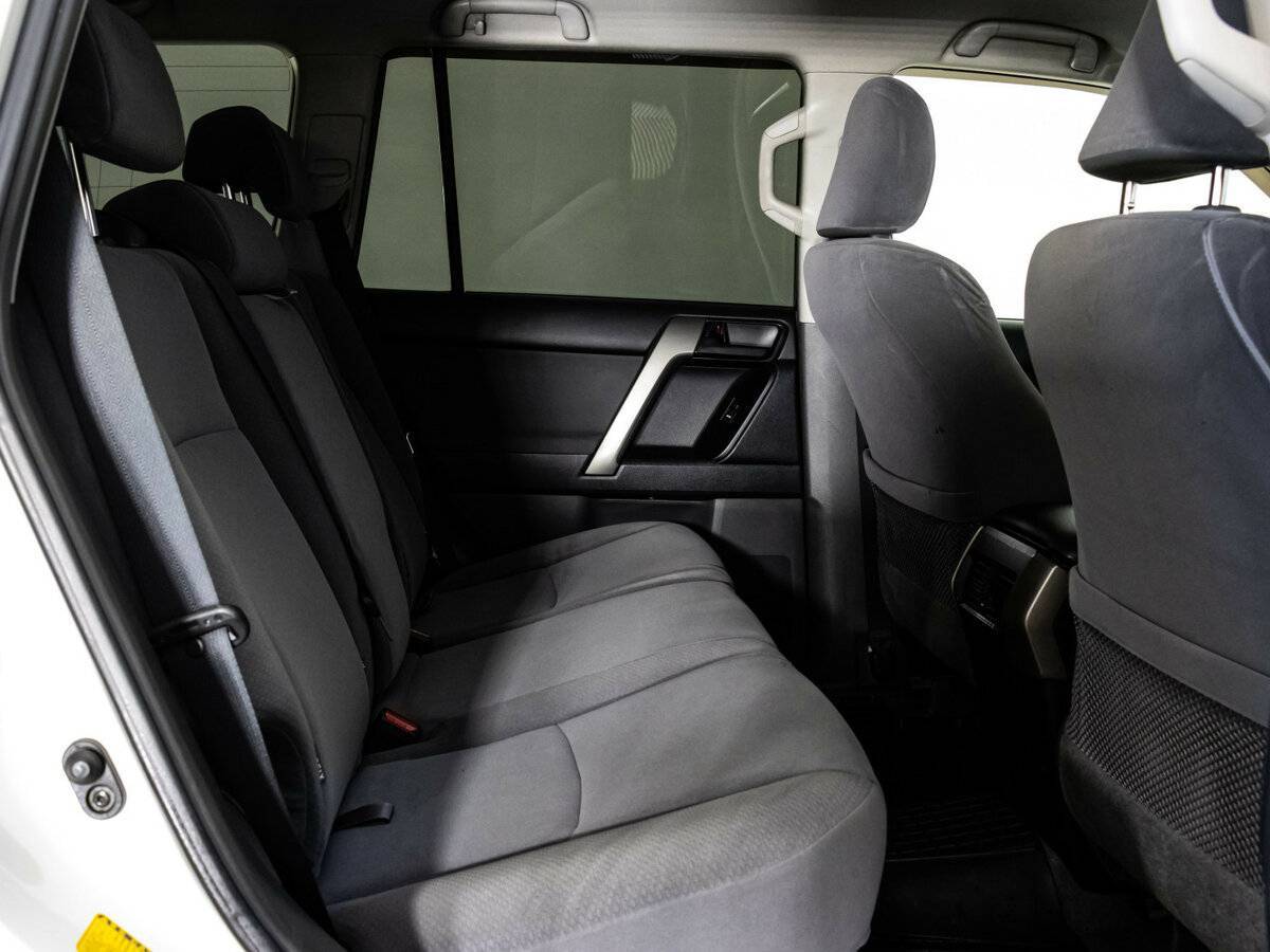 Toyota Land Cruiser Prado б/у, 2013, Автоматическая. Фото: #15