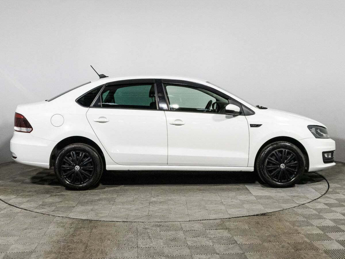 Фольксваген Поло б/у, 2018, Роботизированная. Фото: #3