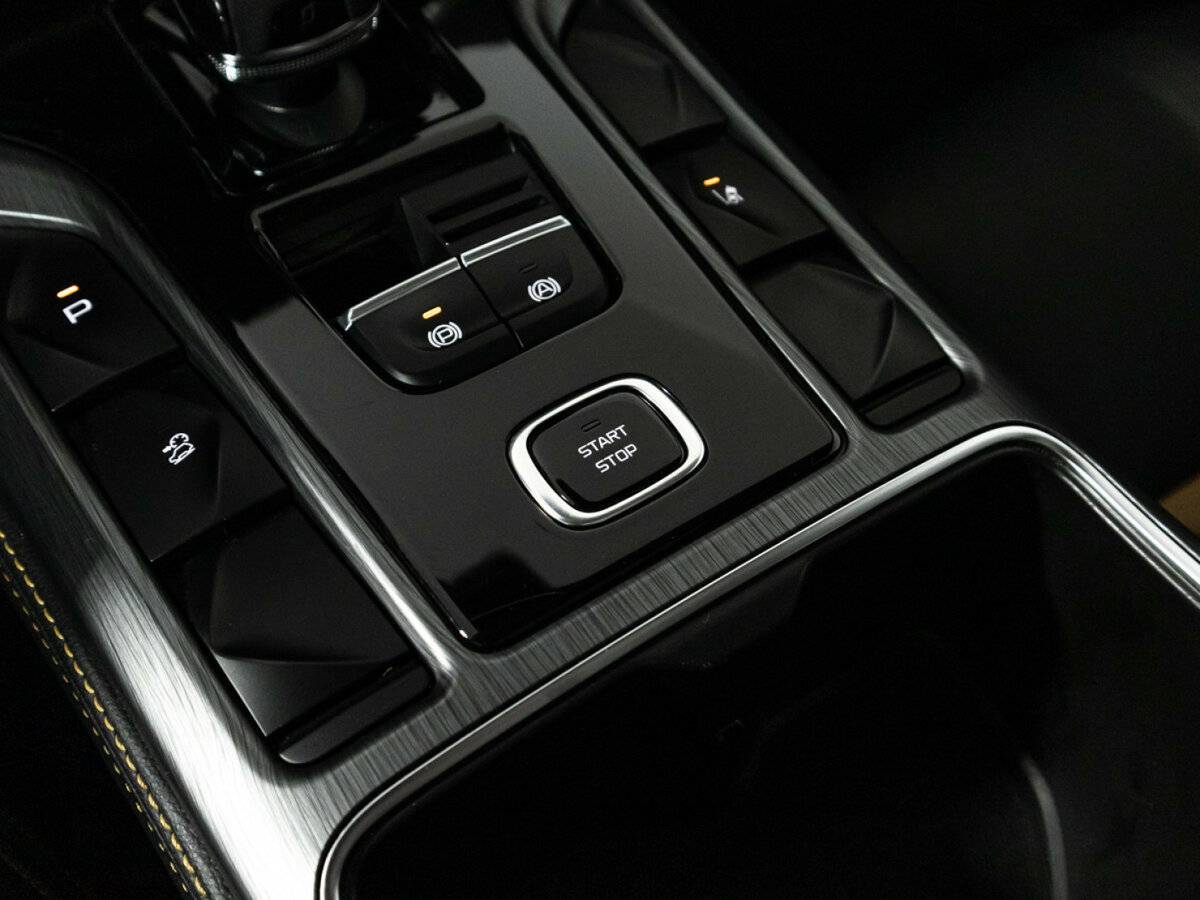 FAW Bestune T77 б/у, 2022, Роботизированная. Фото: #17