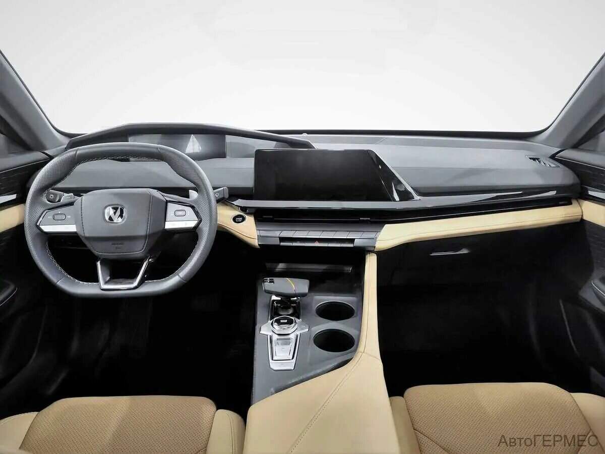 Changan UNI-V б/у, 2023, Роботизированная. Фото: #4