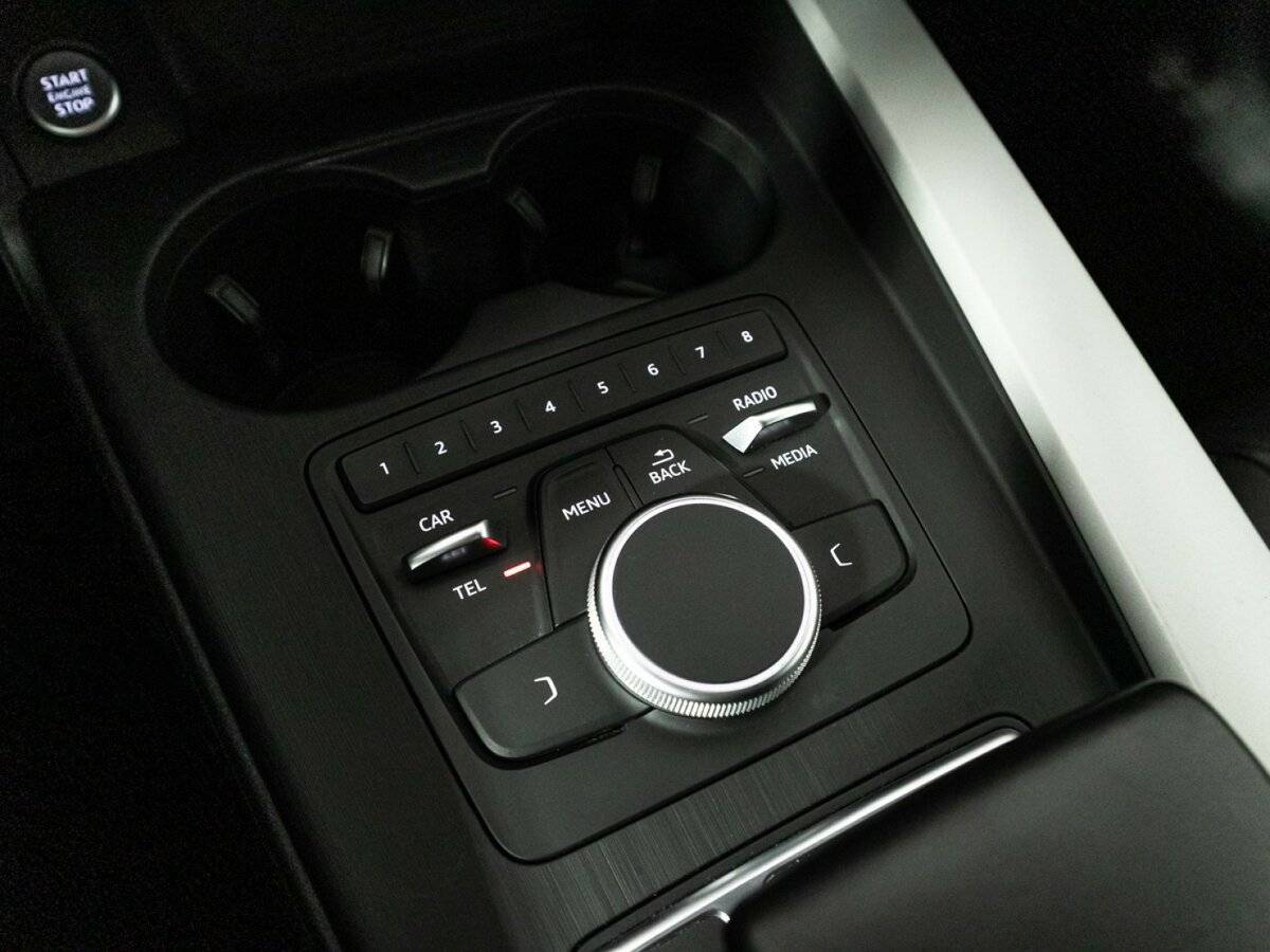 Audi A4 б/у, 2019, Роботизированная. Фото: #18