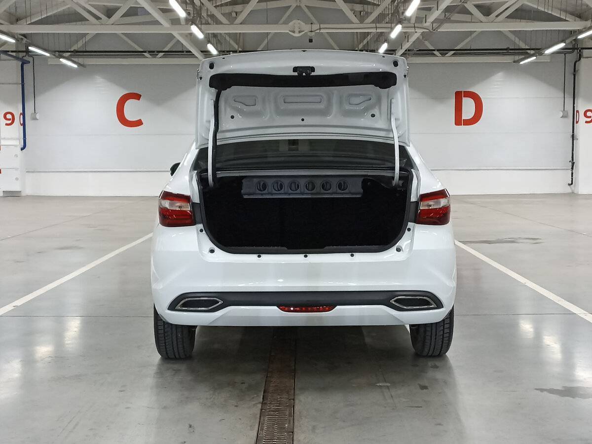 Lada (ВАЗ) Vesta б/у, 2023, Механическая. Фото: #9