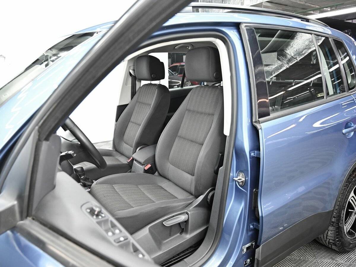 Фольксваген Тигуан б/у, 2012, Автоматическая. Фото: #5