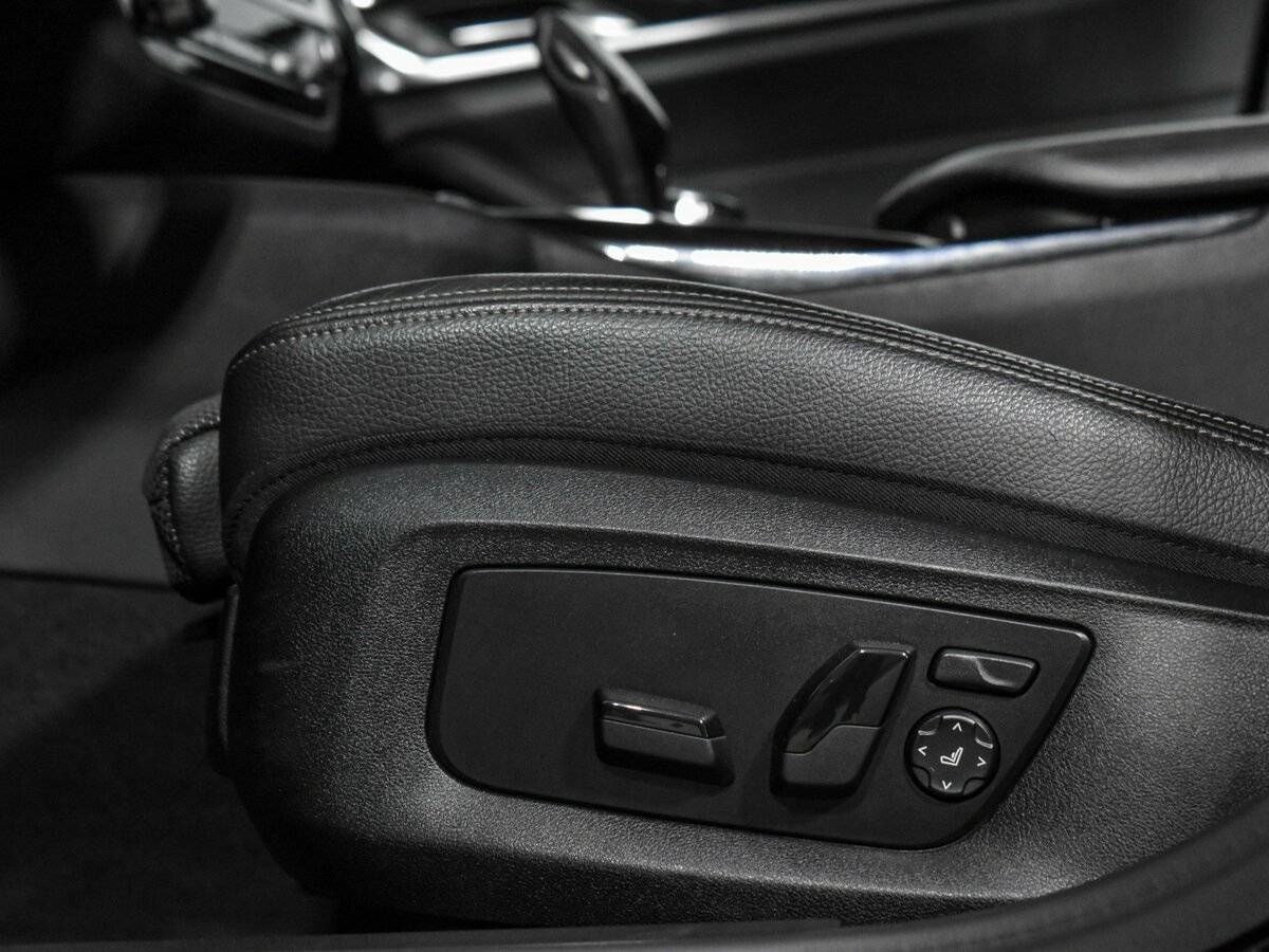 BMW 5 серии б/у, 2017, Автоматическая. Фото: #9