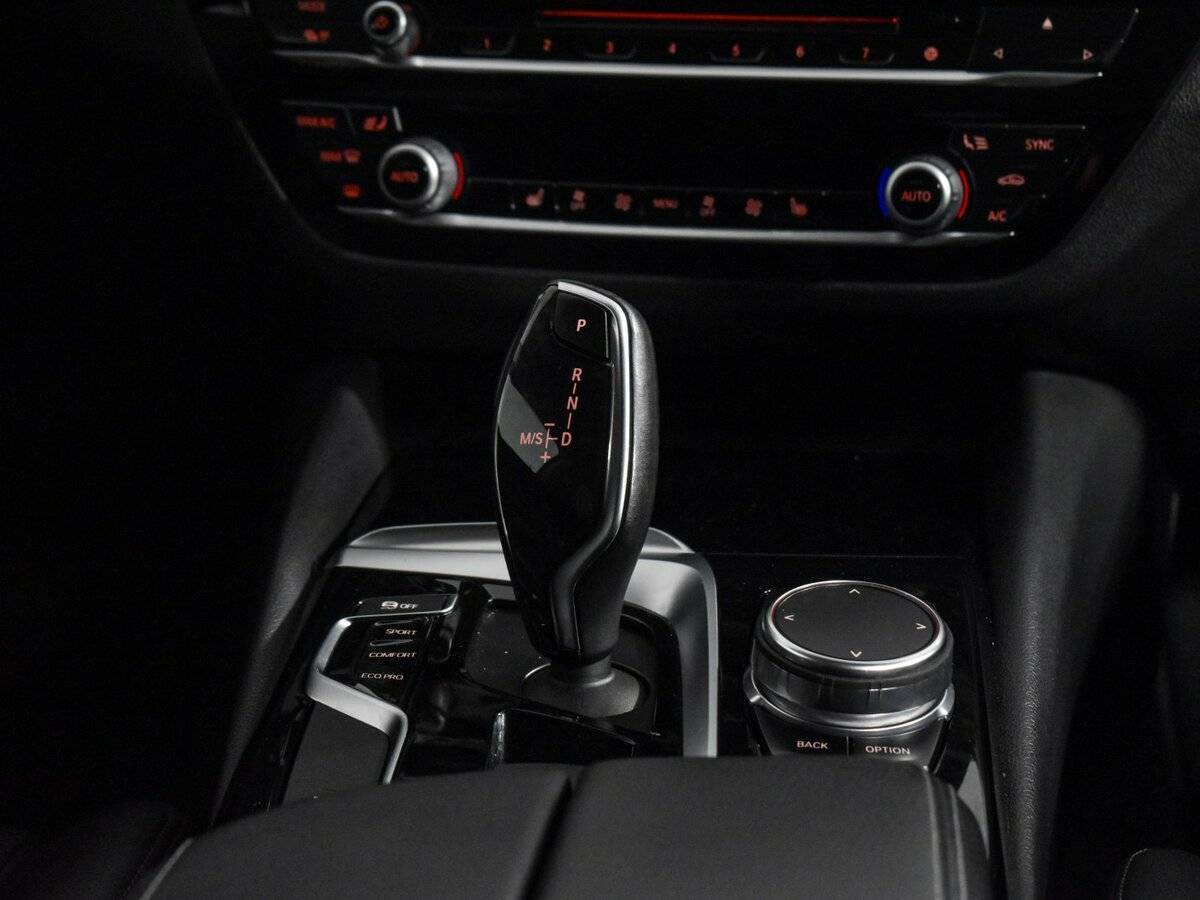 BMW 5 серии б/у, 2017, Автоматическая. Фото: #17