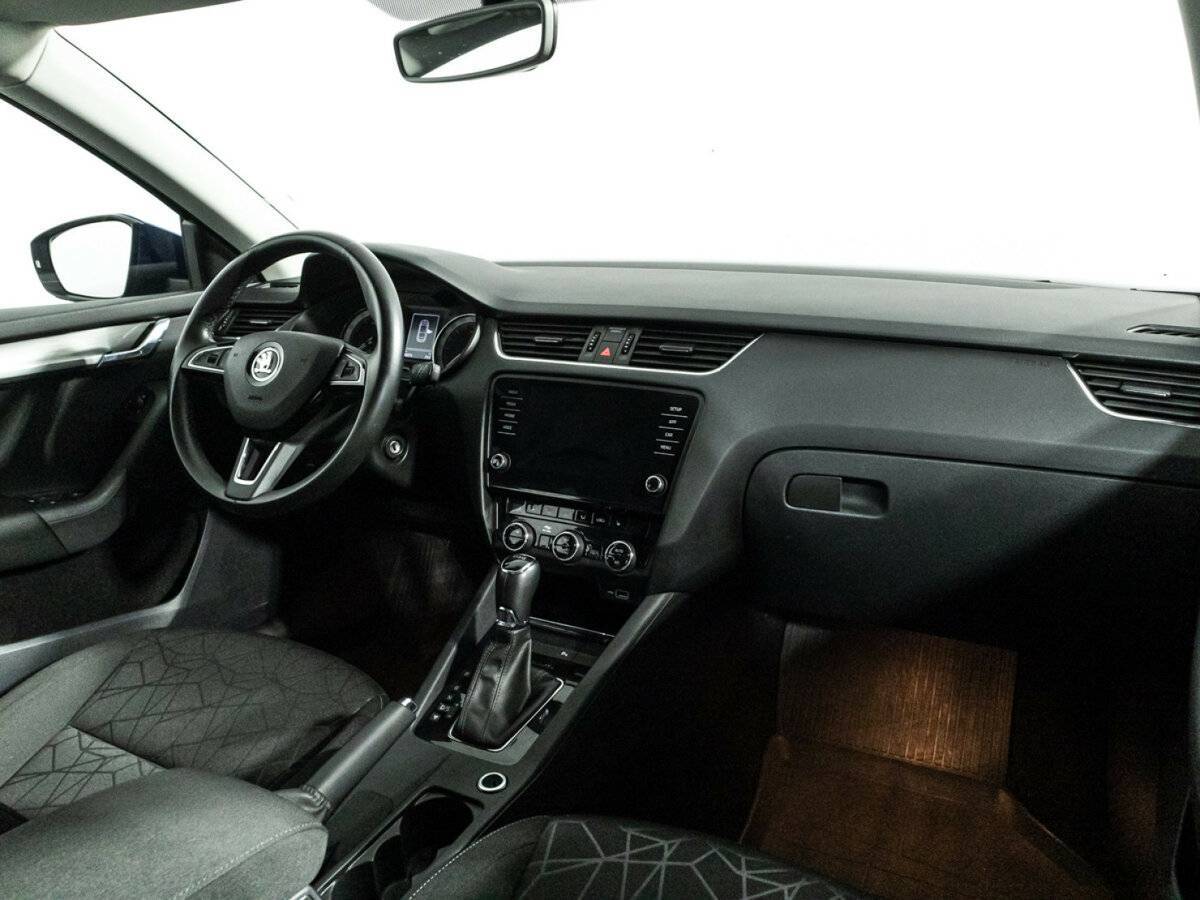 Шкода Октавия б/у, 2019, Роботизированная. Фото: #8