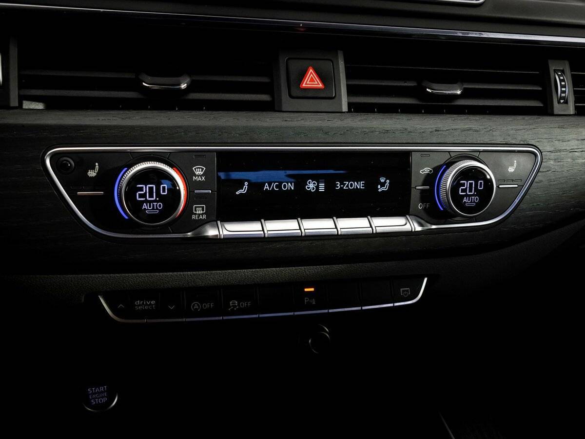 Audi A4 б/у, 2017, Роботизированная. Фото: #21