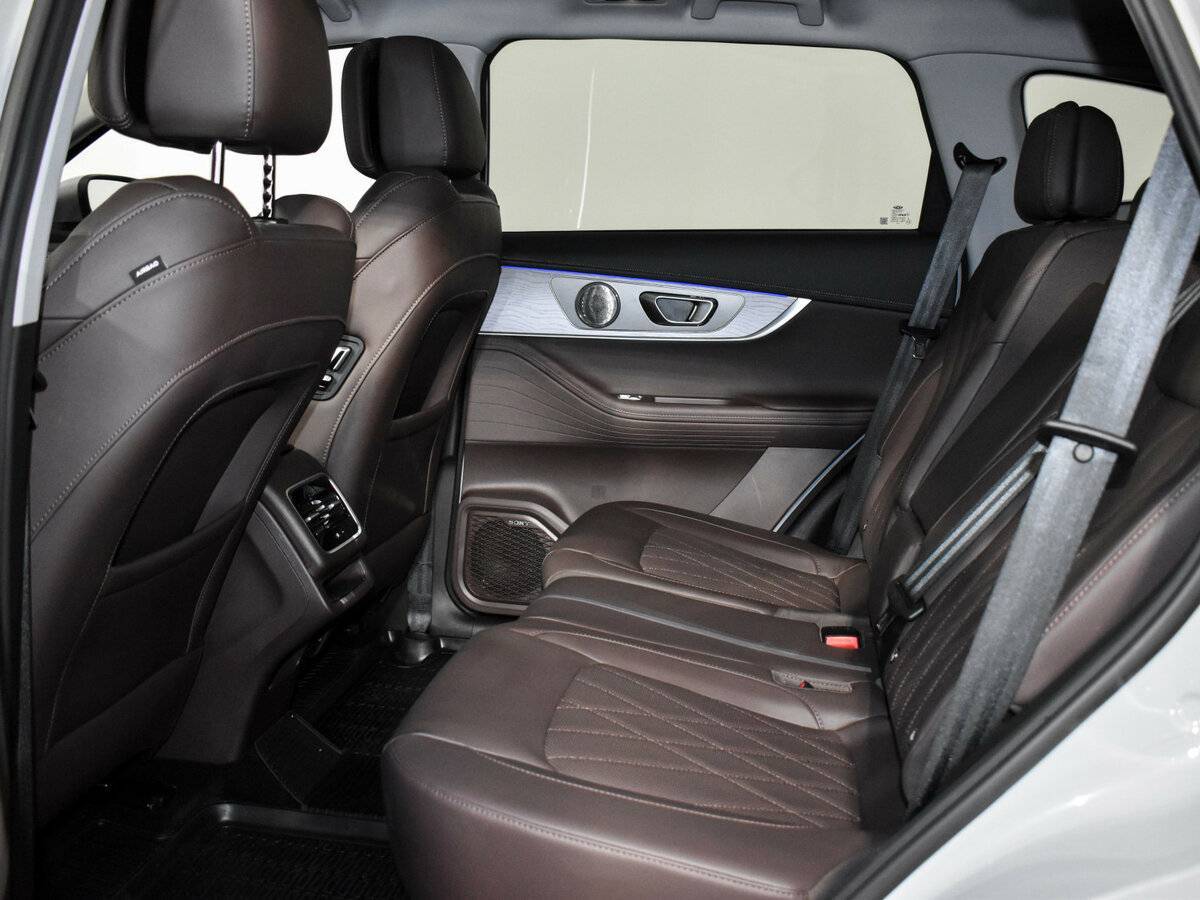 Chery Tiggo 8 Pro Max б/у, 2024, Роботизированная. Фото: #11