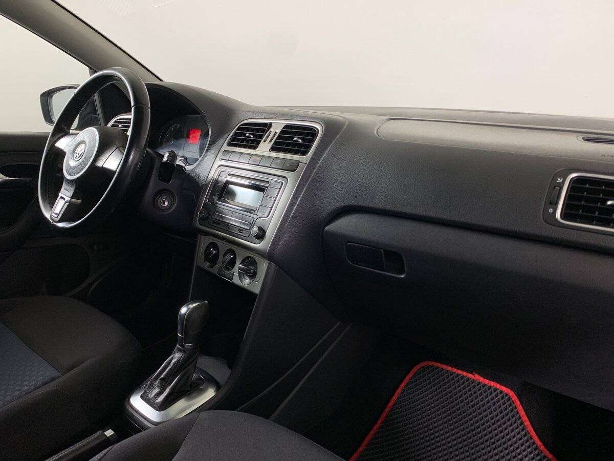 Volkswagen Polo б/у, 2013, Автоматическая. Фото: #9