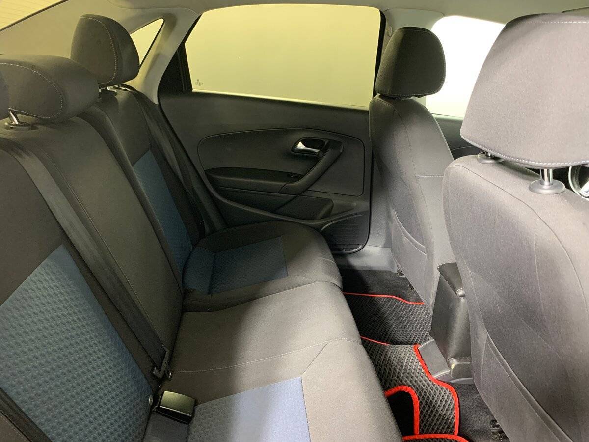 Volkswagen Polo б/у, 2013, Автоматическая. Фото: #13