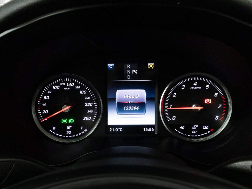 Mercedes-Benz C-Класс б/у, 2015, Автоматическая. Фото: #11