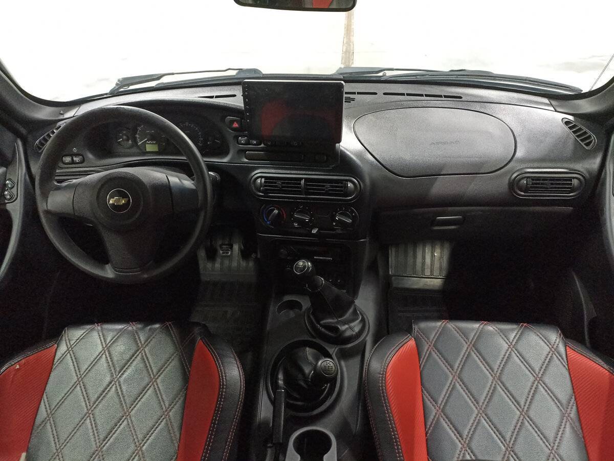 Chevrolet Niva б/у, 2018, Механическая. Фото: #13