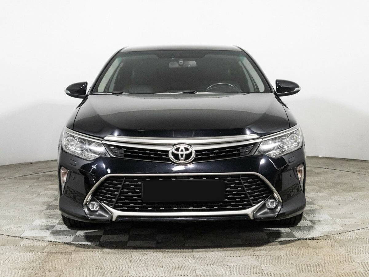 Toyota Camry б/у, 2017, Автоматическая. Фото: #1