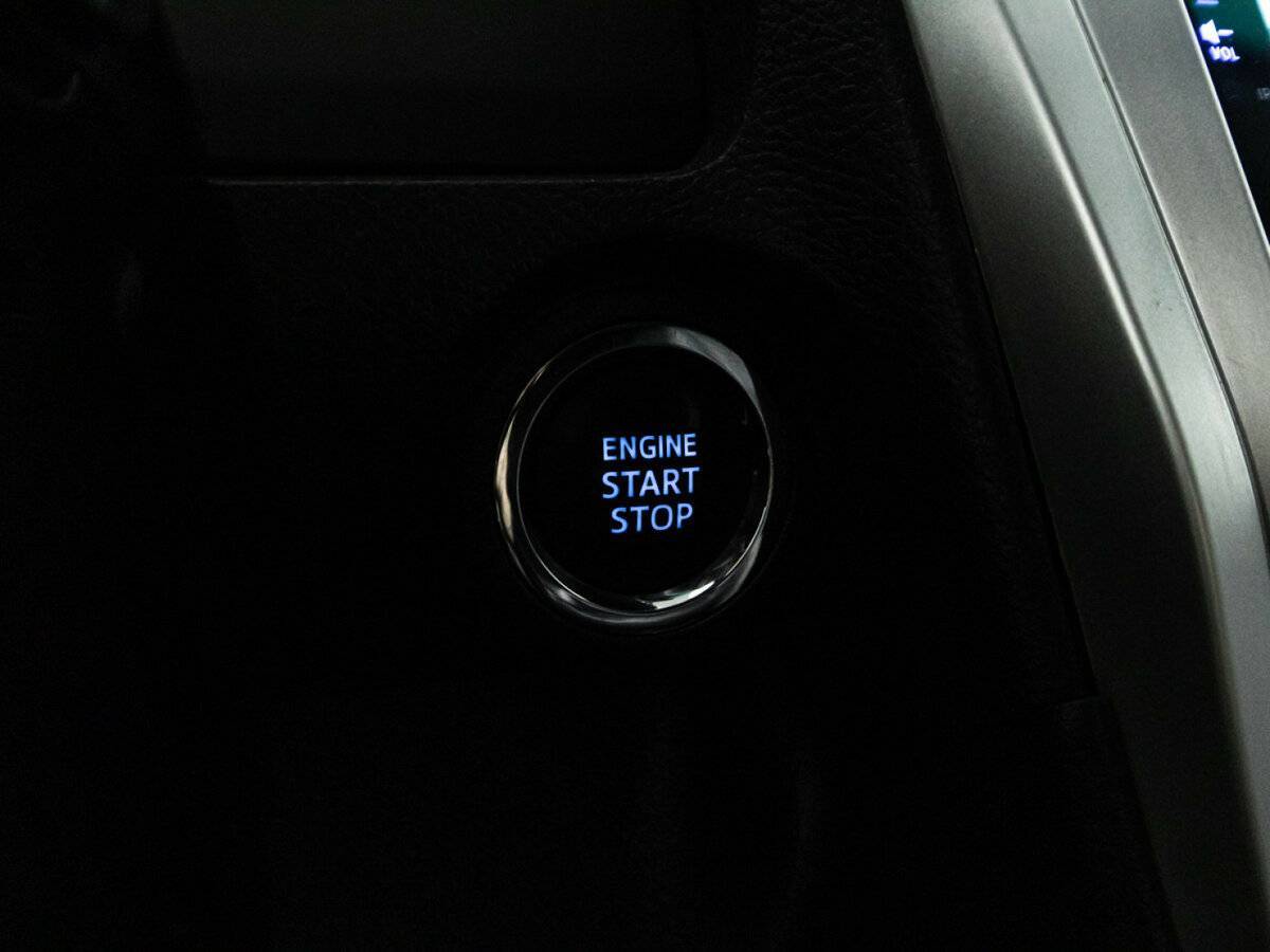 Toyota Camry б/у, 2017, Автоматическая. Фото: #19