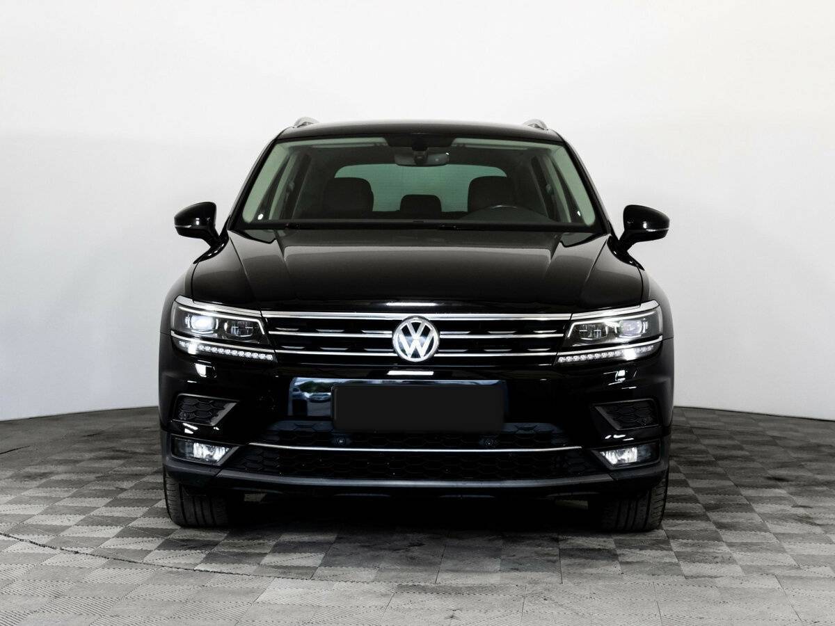 Volkswagen Tiguan б/у, 2018, Роботизированная. Фото: #1