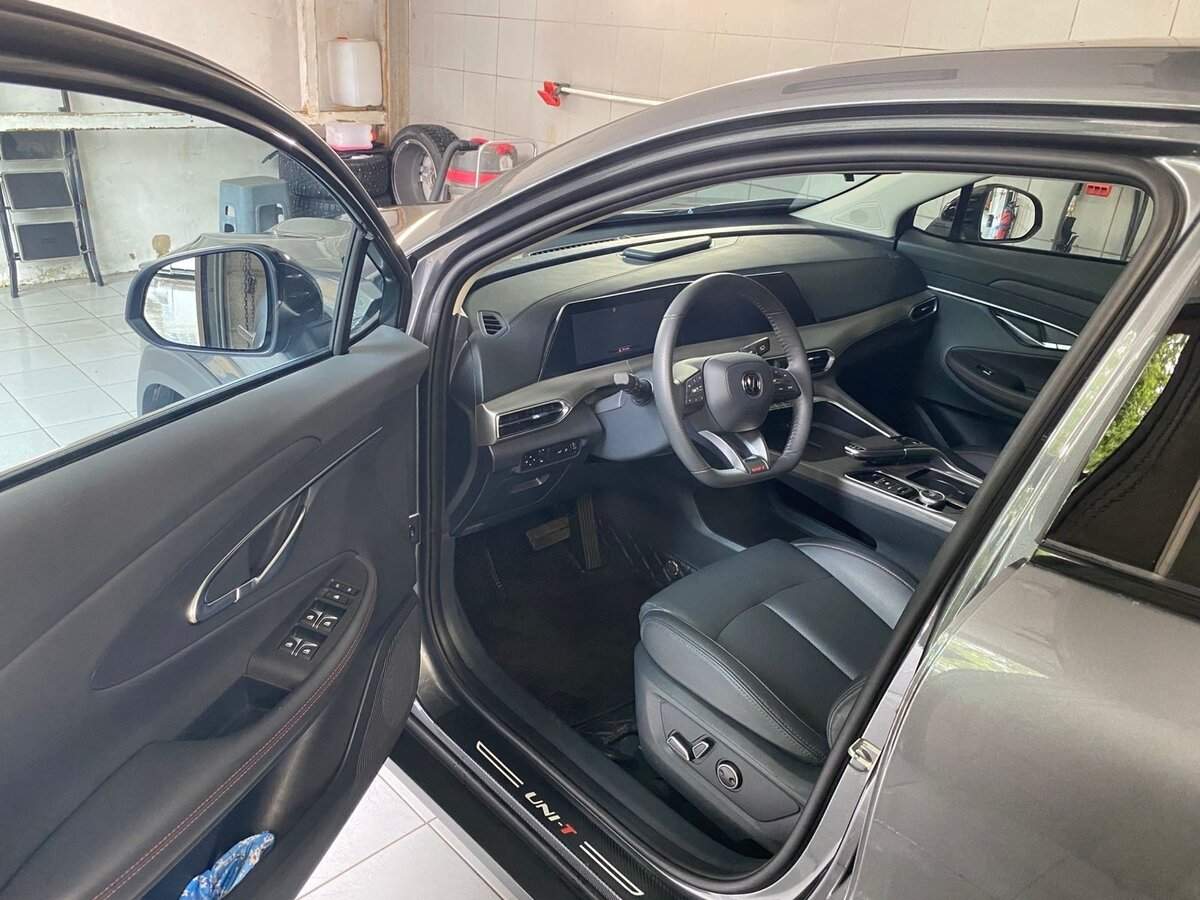 Changan UNI-T б/у, 2023, Роботизированная. Фото: #5