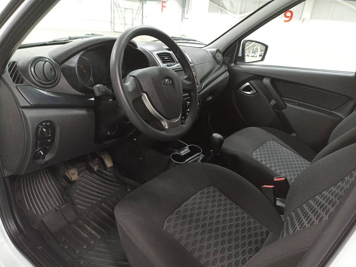 Lada (ВАЗ) Granta б/у, 2024, Механическая. Фото: #15