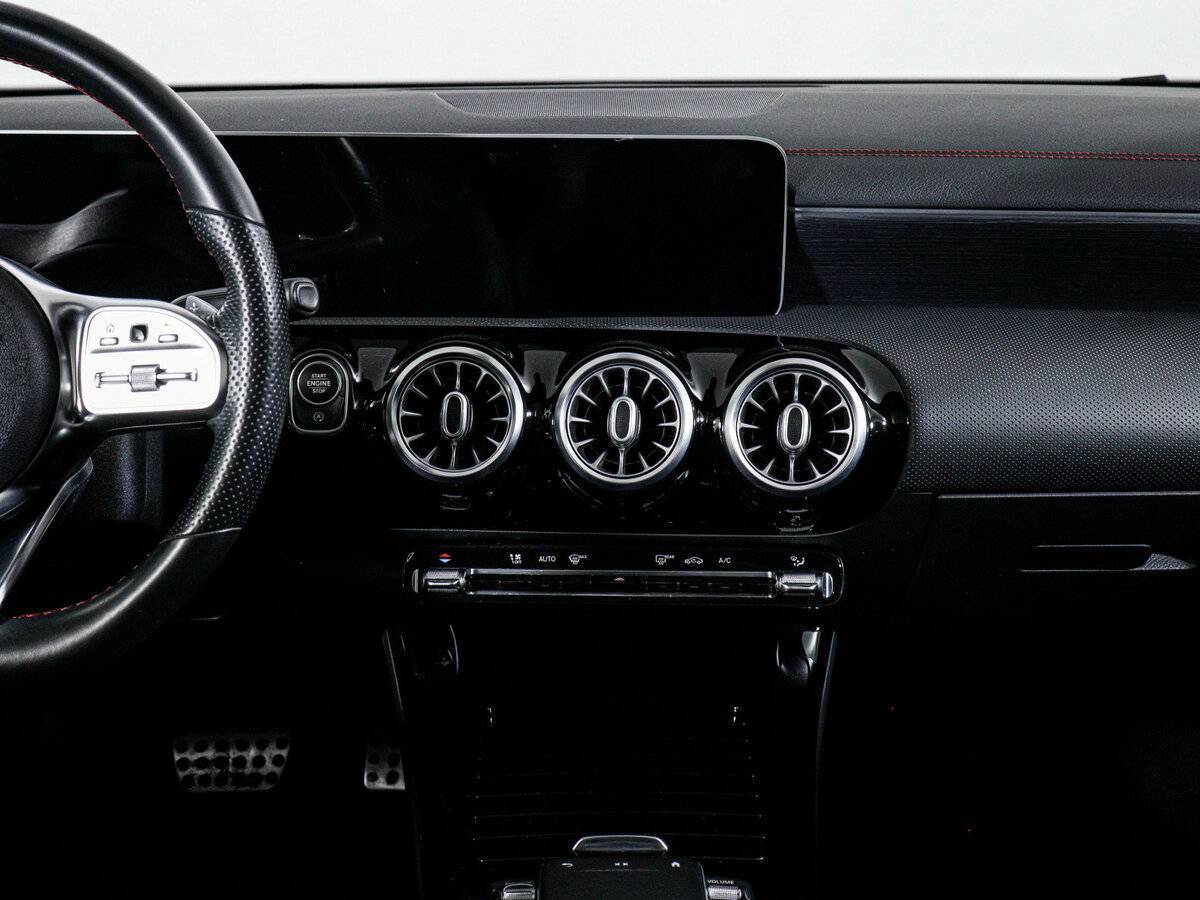 Mercedes-Benz CLA б/у, 2019, Роботизированная. Фото: #12