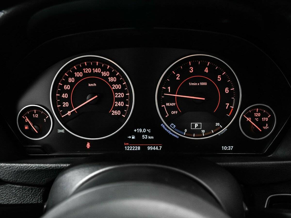 BMW 3 серии б/у, 2016, Автоматическая. Фото: #9