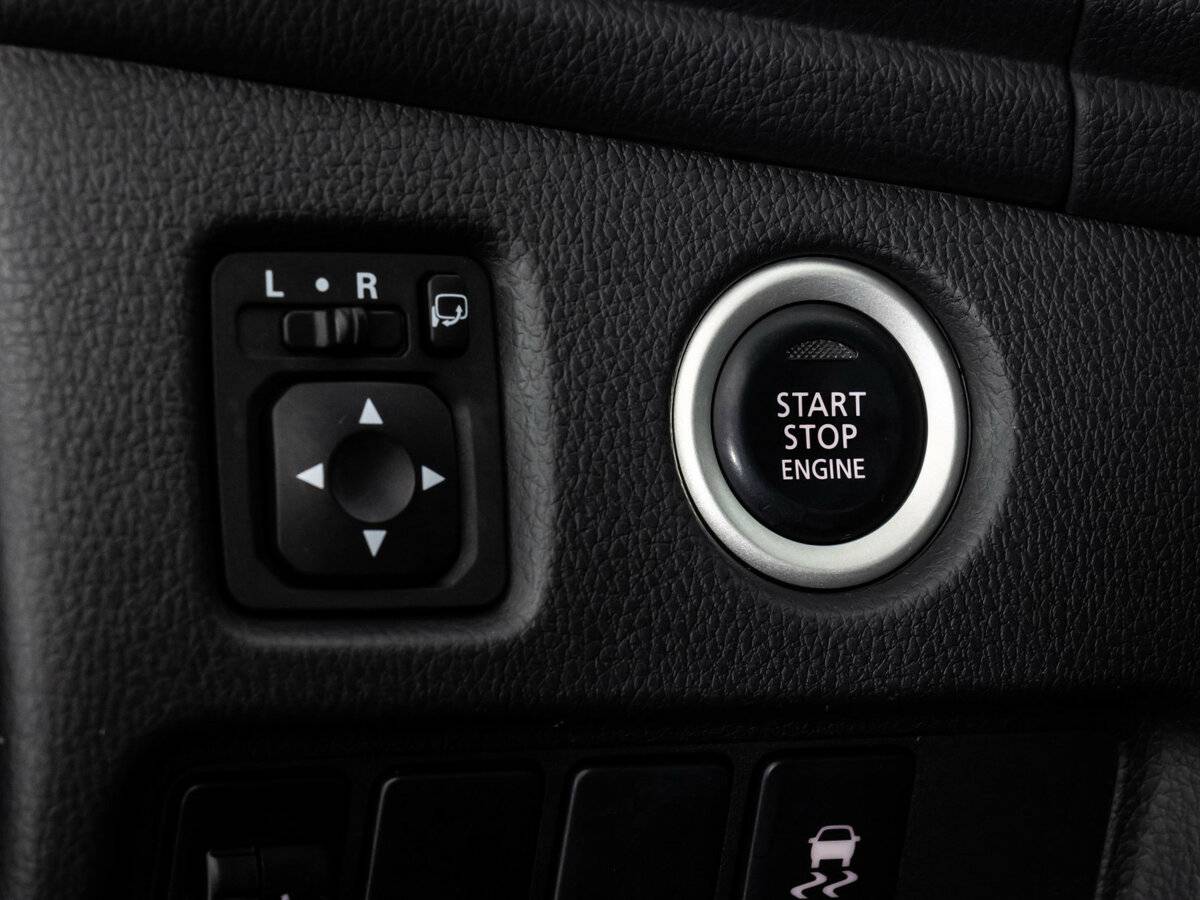 Mitsubishi Pajero Sport б/у, 2017, Автоматическая. Фото: #17