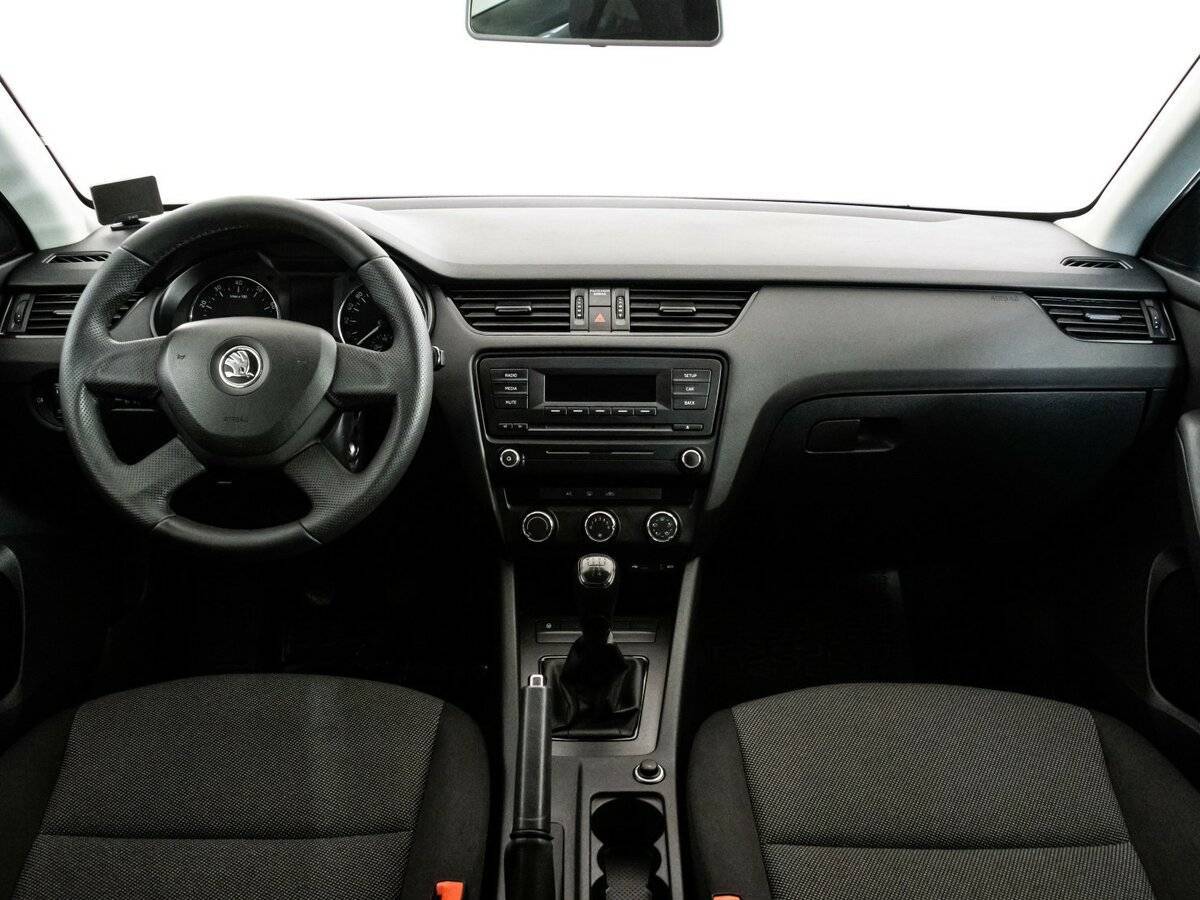 Skoda Octavia б/у, 2013, Механическая. Фото: #9