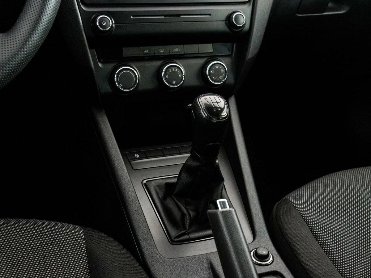 Skoda Octavia б/у, 2013, Механическая. Фото: #12