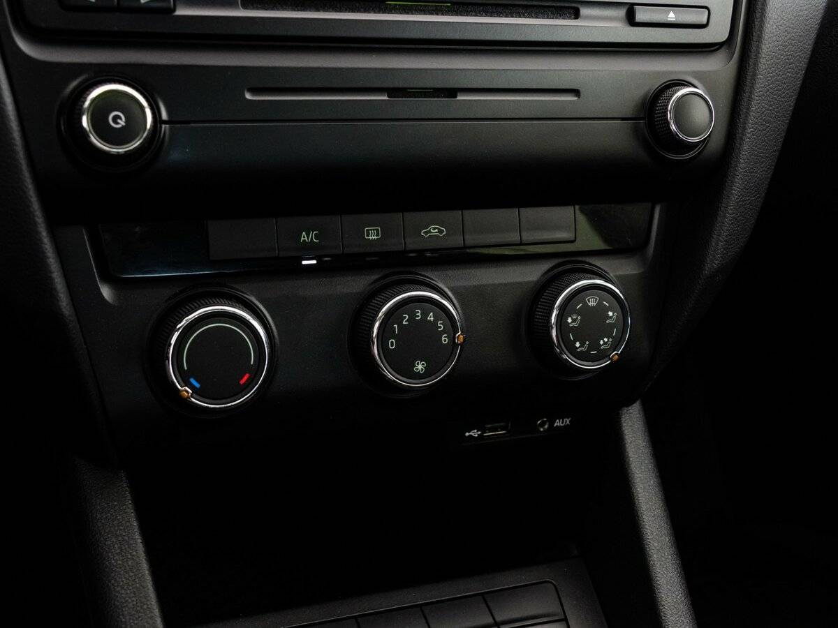 Skoda Octavia б/у, 2013, Механическая. Фото: #13