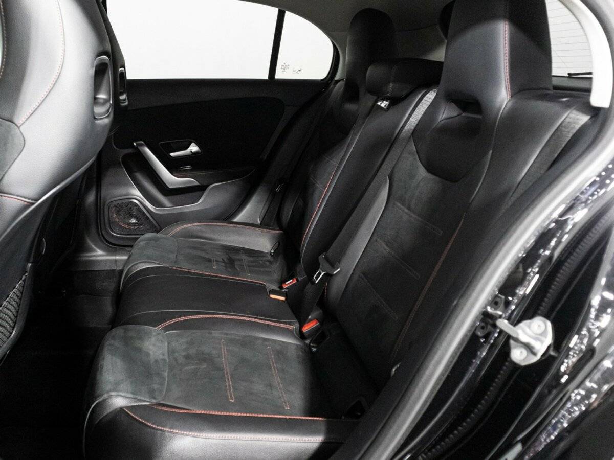 Mercedes-Benz A-Класс б/у, 2018, Роботизированная. Фото: #9