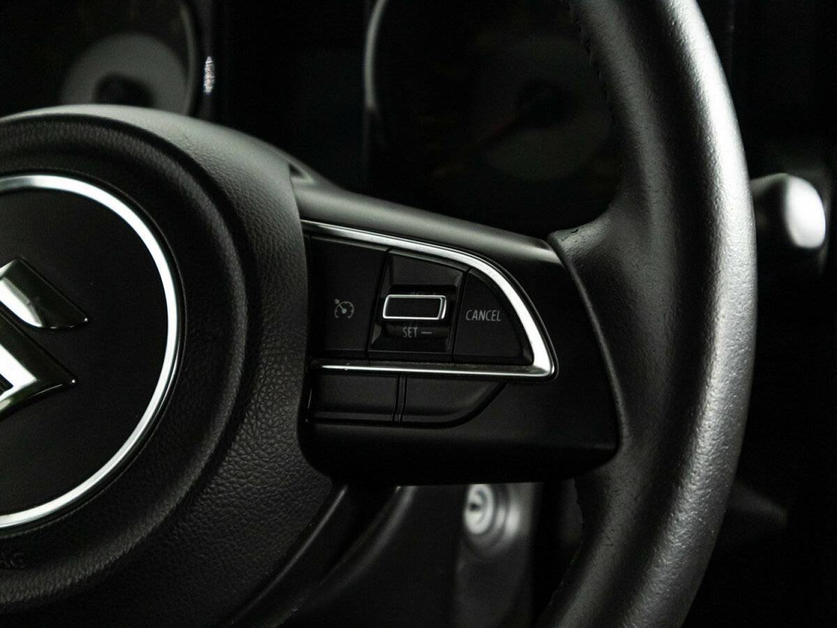 Suzuki Jimny б/у, 2019, Автоматическая. Фото: #17