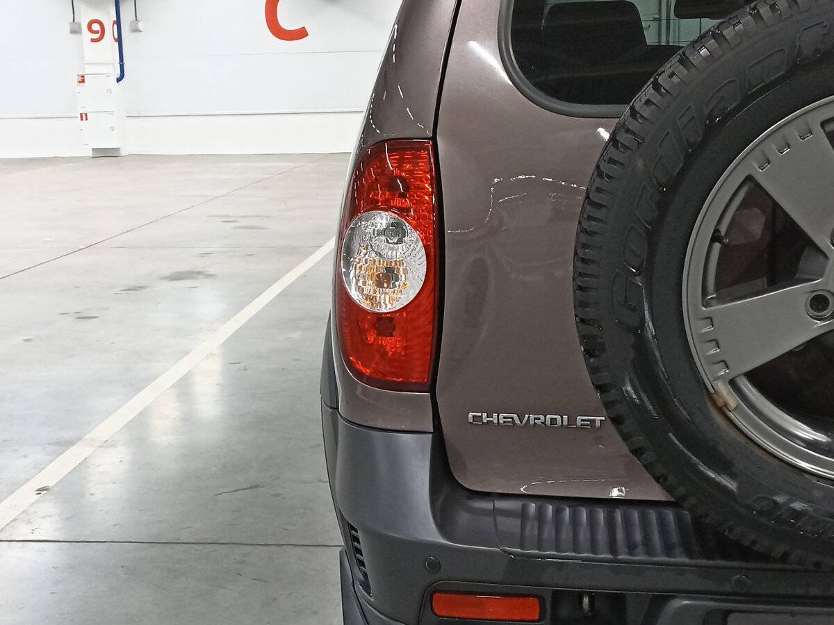 Chevrolet Niva б/у, 2018, Механическая. Фото: #8