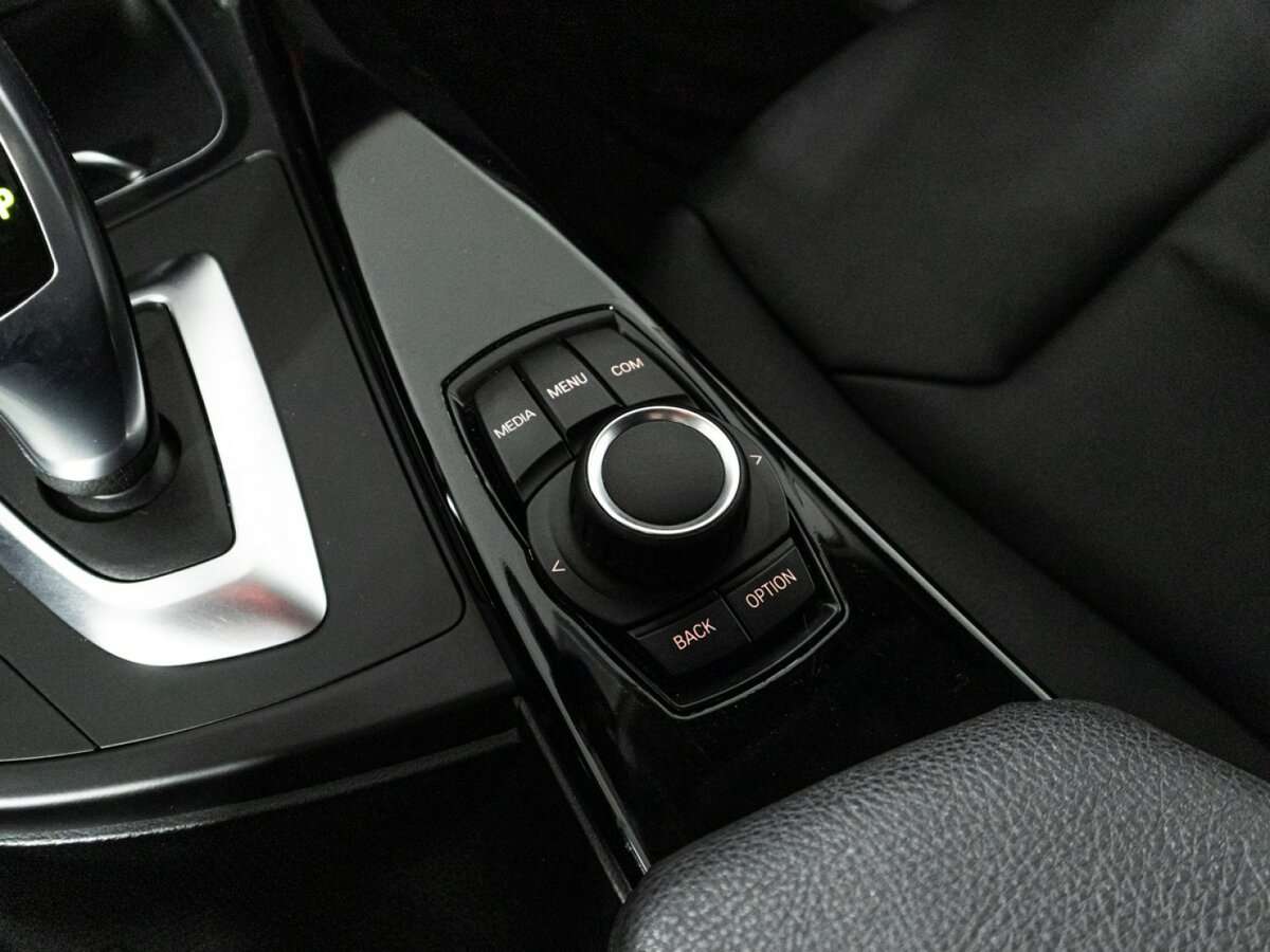 BMW 3 серии б/у, 2018, Автоматическая. Фото: #16